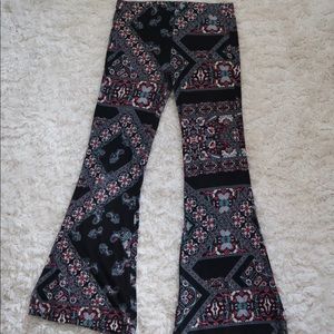 Jessica Simpson Pattern Pants